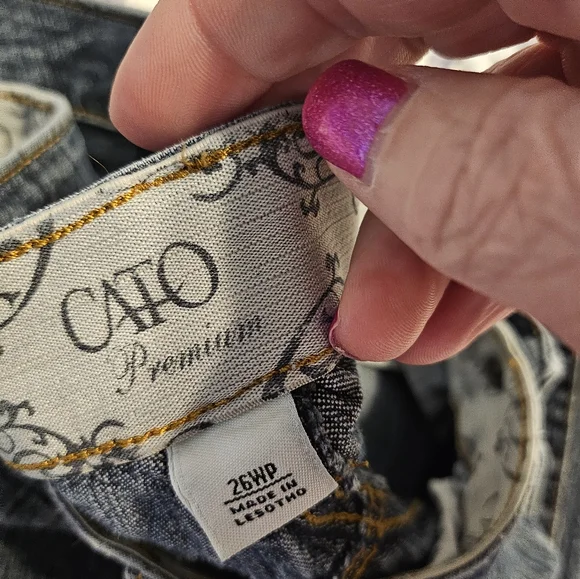 Plus size jeans - Picture 2 of 3